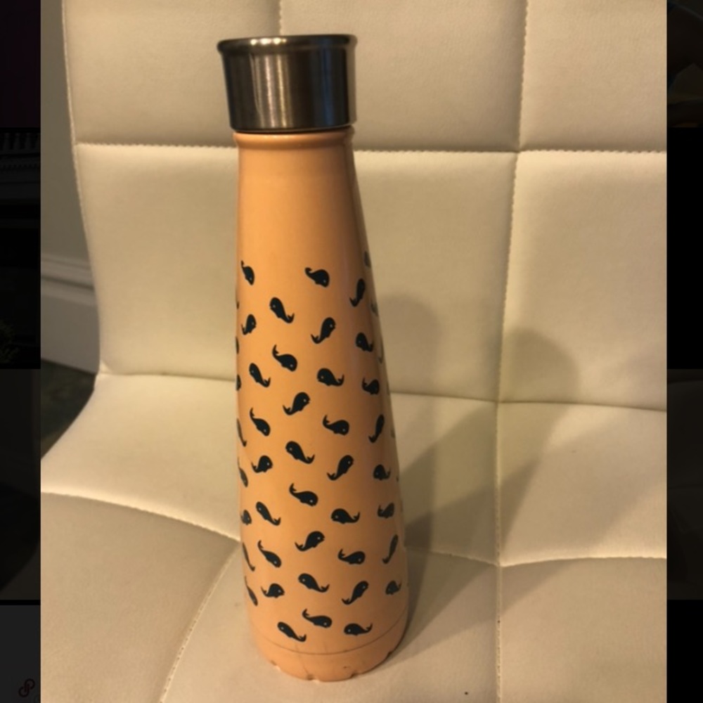 pink & navy blue whale S’Well water bottle 15oz